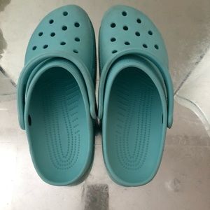 Turquoise crocs